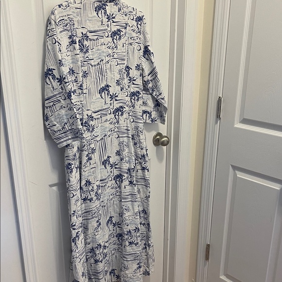Calypso Elegant Blue and White Floral Maxi Dress - Picture 7 of 7